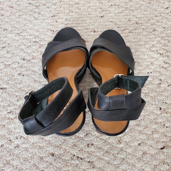 *MADE IN ITALY* BARNEYS NY Black Leather Wedges - Picture 2 of 8